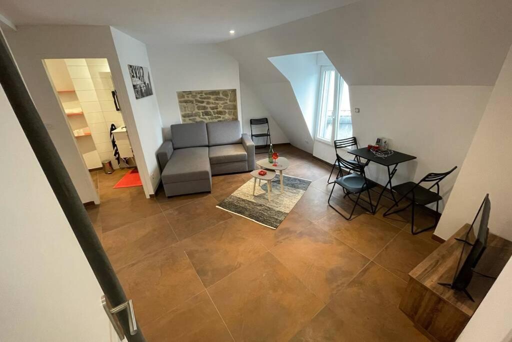 Spacieux N°8 En Centre Historique Landerneau Exterior photo